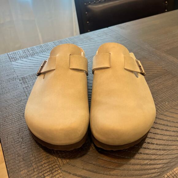 Cushionaire sandal clog beige 8.5 women - Picture 2 of 6